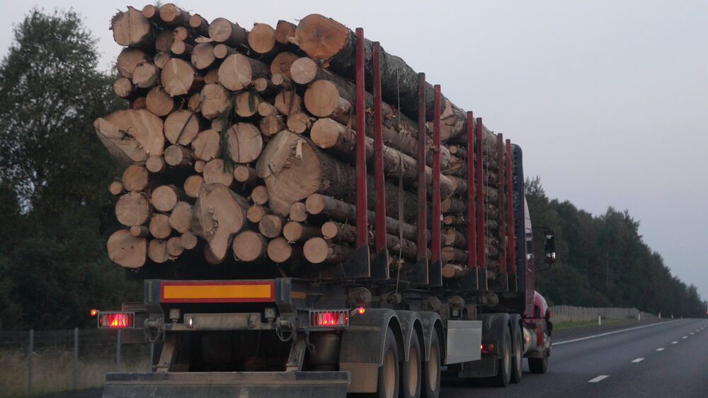 Overloaded Trucks: A Hidden Danger on New Jersey and Pennsylvania Roads